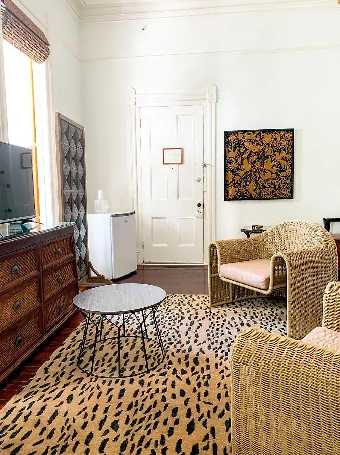 Marreros Guest Mansion - Adult Only Bed & Breakfast Key West