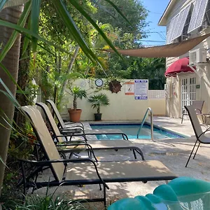 Guest house Authors, Key West