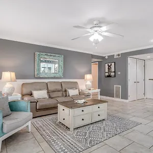  Hotel Sandpiper Cove Iii United States