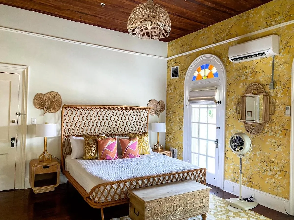 Marreros Guest Mansion - Adult Only Bed and Breakfast Key West Bed & Breakfast