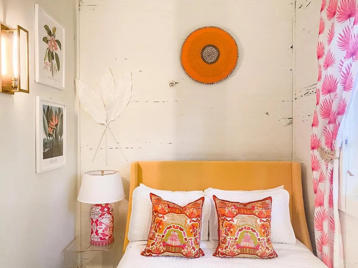 Marreros Guest Mansion - Adult Only Bed and Breakfast Key West Bed & Breakfast