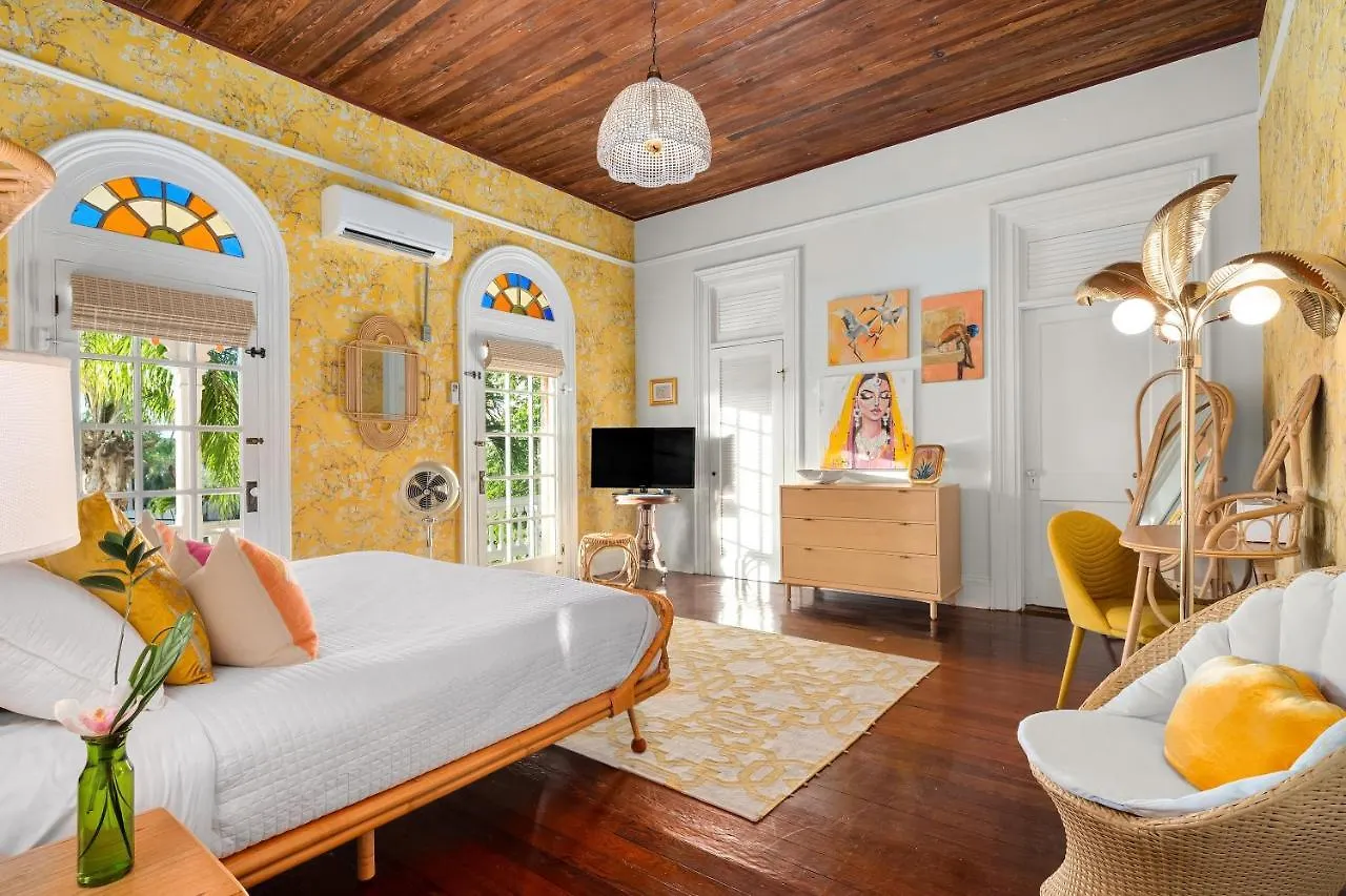 Marreros Guest Mansion - Adult Only Bed and Breakfast Key West